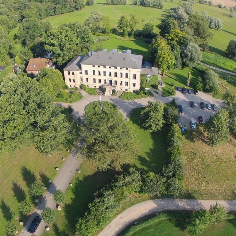 Gutshaus Redewisch Hotel & Restaurant Boltenhagen  Exterior photo